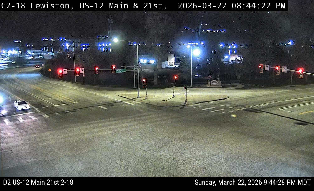 US-12 21st & Main live webcam