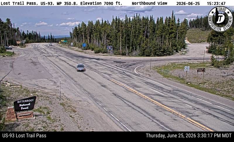Lost Trail Pass — Cam 1