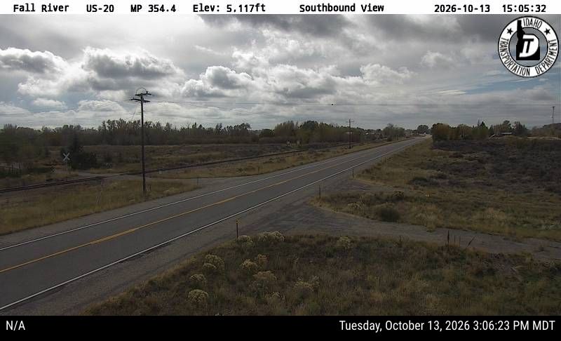 US-20 Fall River, view 3