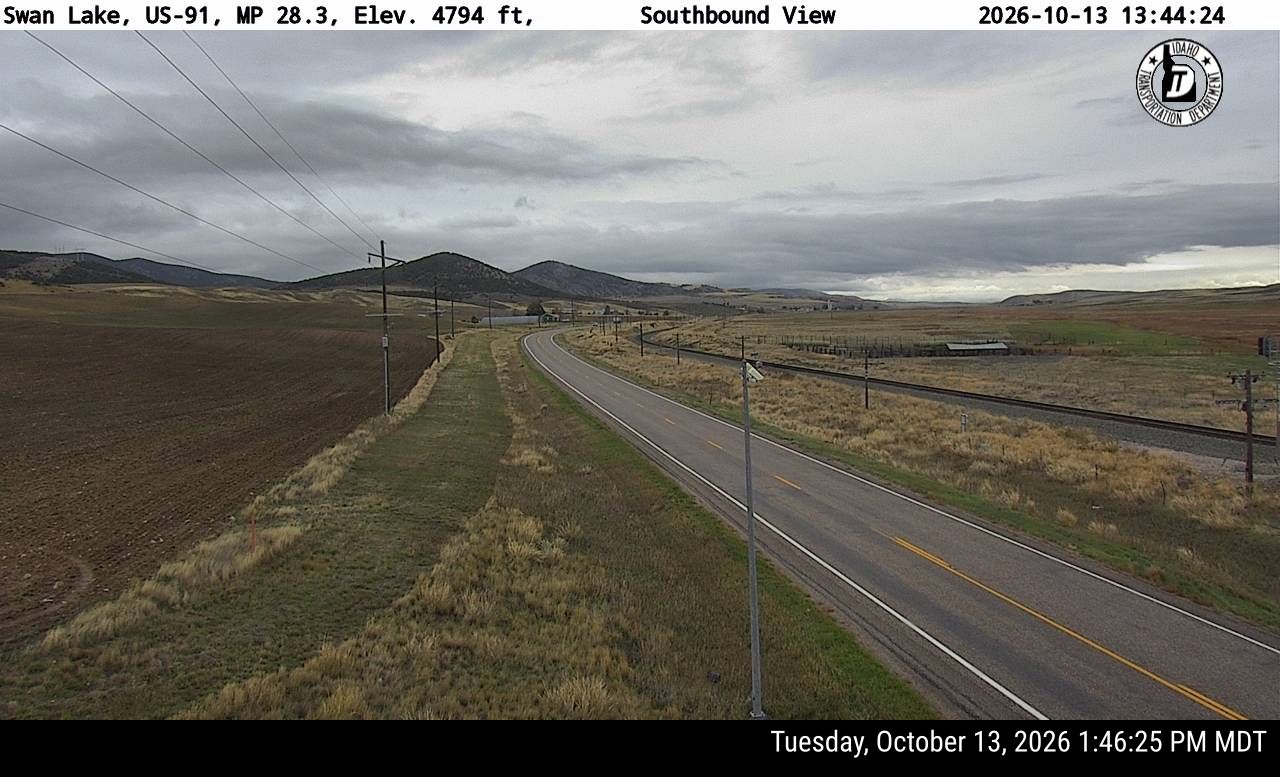 US-91 Swan Lake, view 3