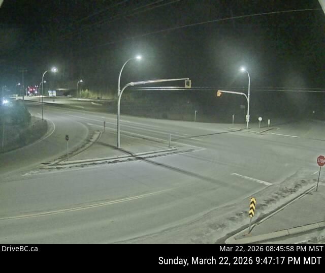 Hwy 3 & 95, Yahk, BC live webcam