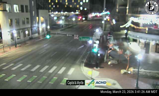 Capitol & Myrtle (US-20) live webcam