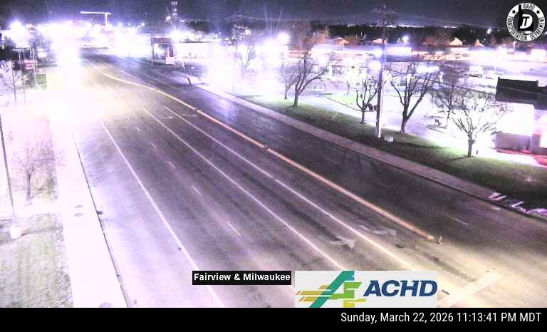 Fairview & Milwaukee live webcam