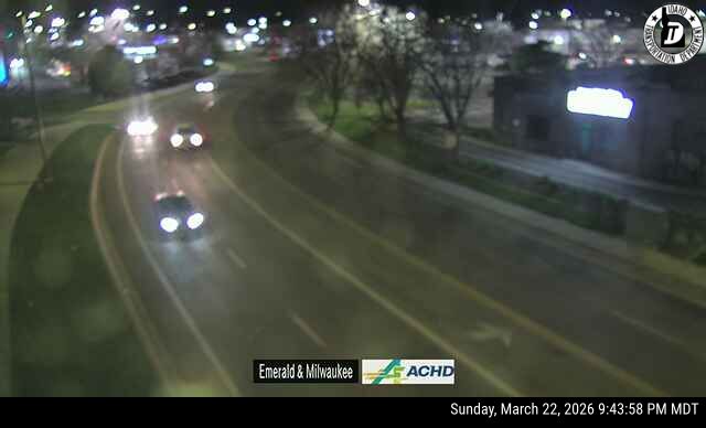 Emerald & Milwaukee live webcam