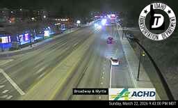 US-20 Broadway & Myrtle St live webcam