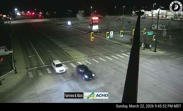 Fairview & MaIn live webcam