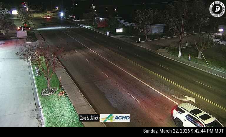 Cole & Ustick live webcam