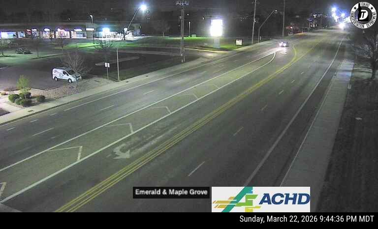 Emerald & MapleGrove live webcam