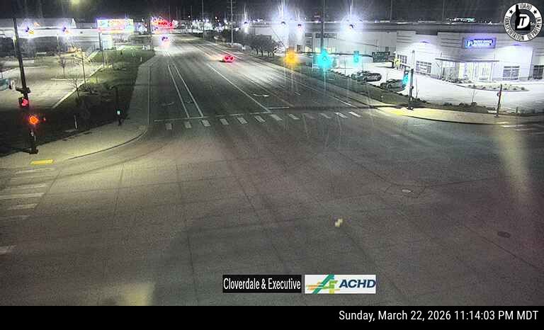 Pine & Cloverdale live webcam
