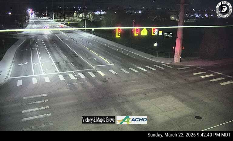 Victory & Maple Grove live webcam