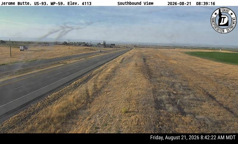 Webcam view of Jerome Butte Webcam on US-93 Near Jerome, Idaho - southbound