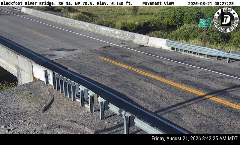 Blackfoot River Bridge Webcam on SH-34 - roadway