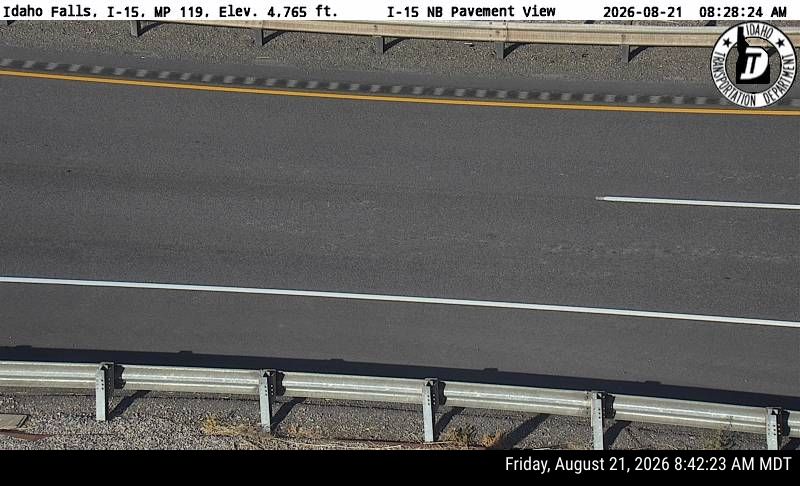 Webcam view of I-15 in Idaho Falls, Idaho