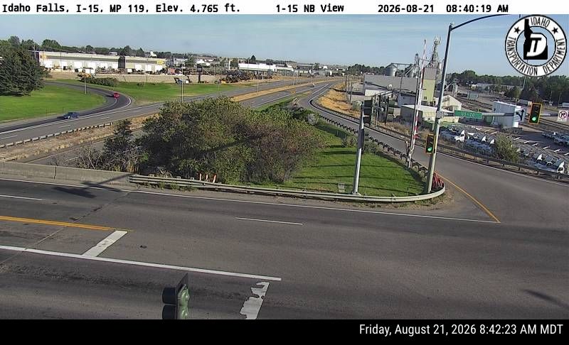 Webcam view of I-15 in Idaho Falls, Idaho
