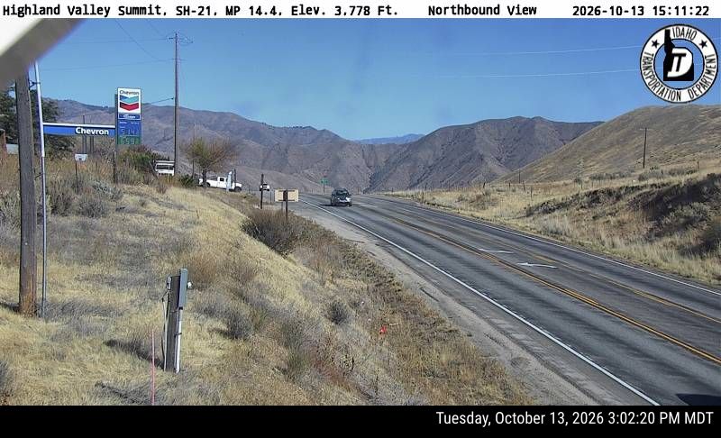 SH-21 Highland Valley Summit, view 1