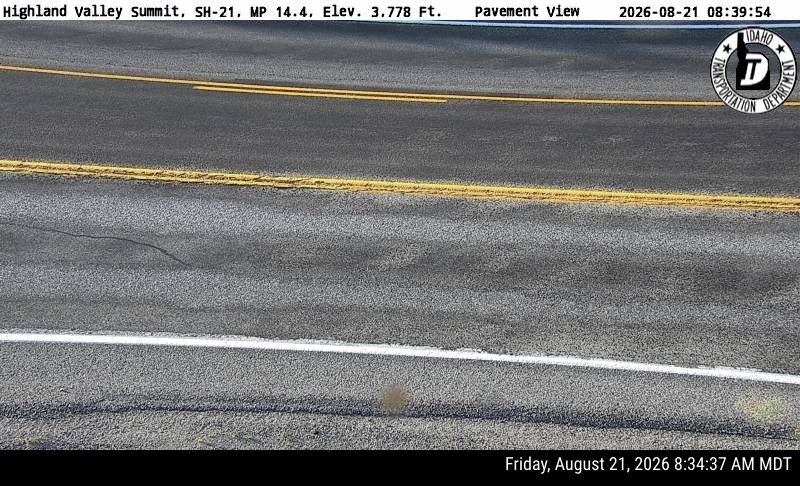 Highland Valley Summit Webcam on SH-21 Near Idaho City, Idaho - roadway