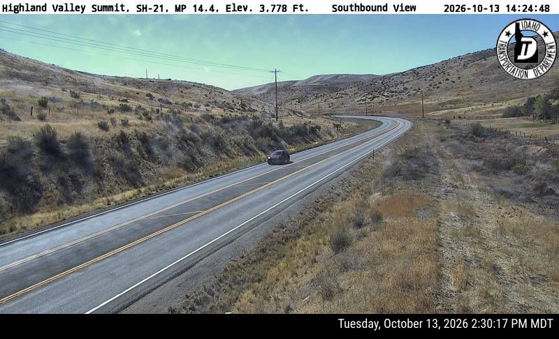 SH-21 Highland Valley Summit, view 3